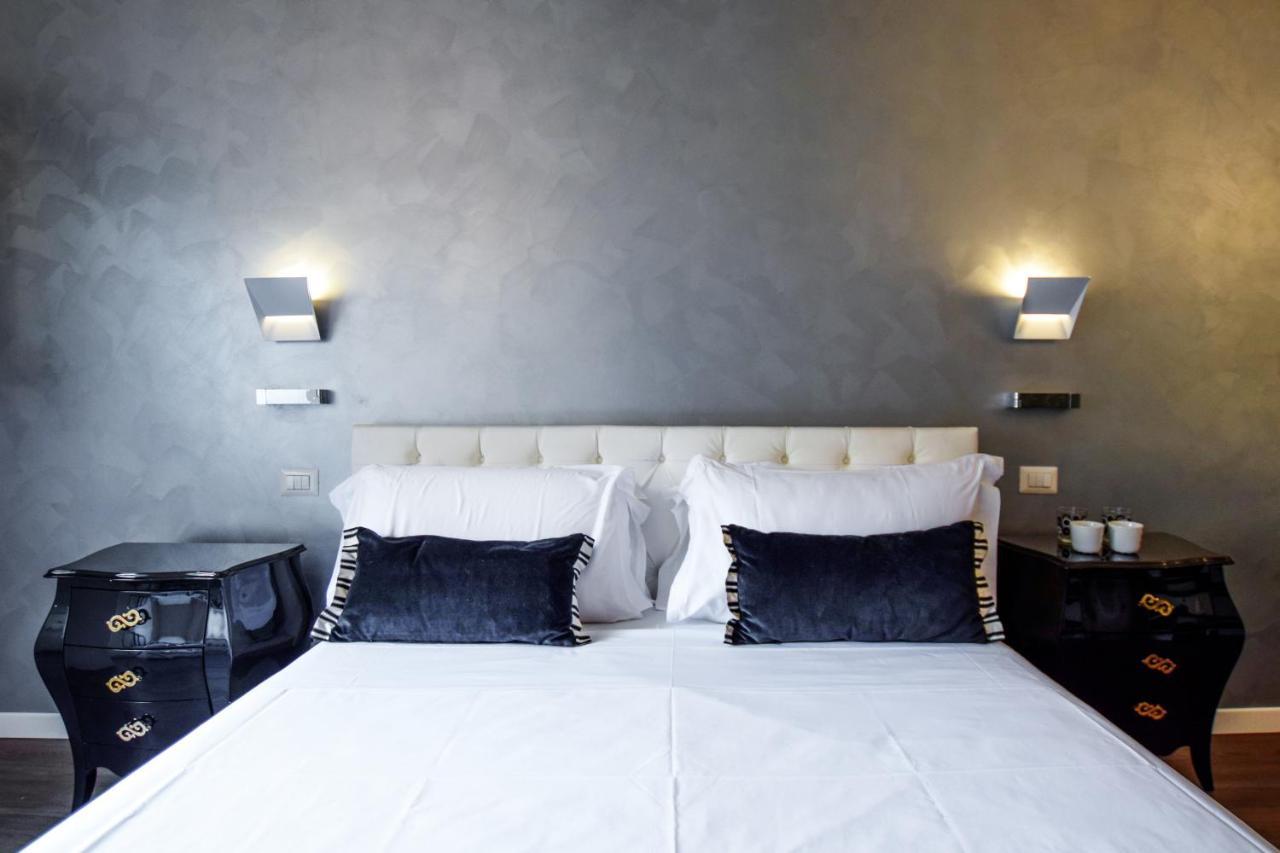 Navona Secret Stay Guest House Рим Экстерьер фото