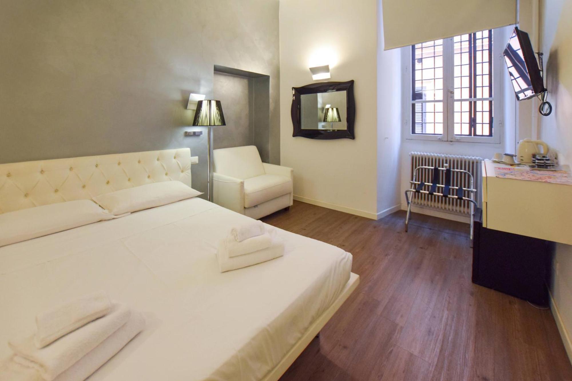 Navona Secret Stay Guest House Рим Экстерьер фото