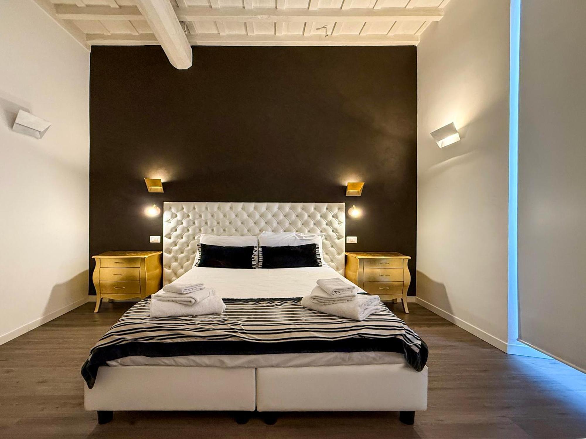 Navona Secret Stay Guest House Рим Экстерьер фото